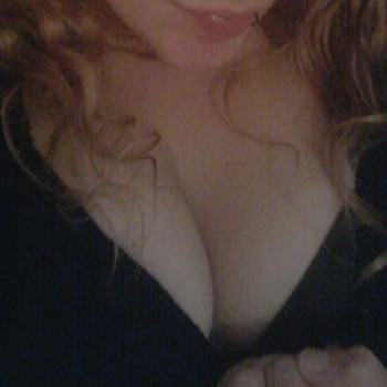 Profil de Chandra, 28 ans, Escort duo à Bégin (Québec)